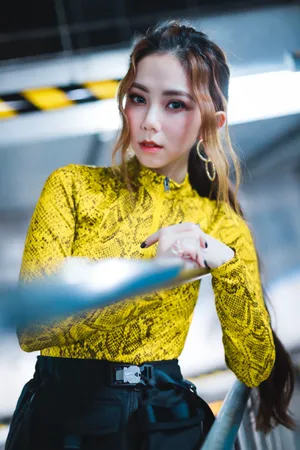 邓紫棋性感美艳写真图片_1