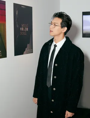 李现时尚摩登活动写真图片_3