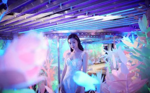 宋轶白裙性感优雅写真图片_3