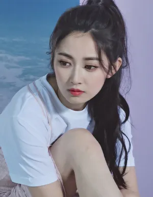 陈钰琪清秀甜美造型图片
