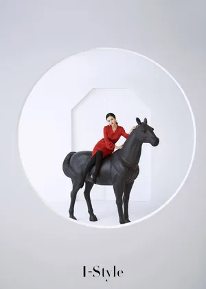 安悦溪时尚百变写真大片