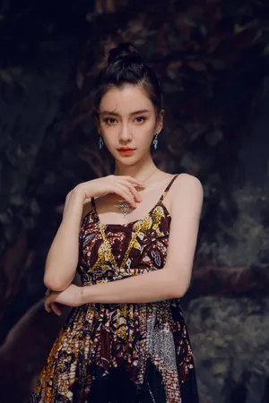 angelababy暗黑森林风写真图片_4
