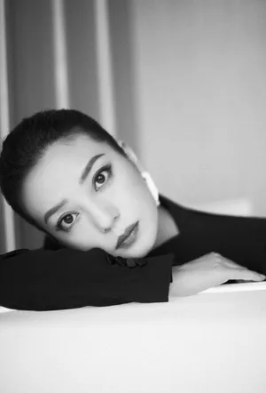 赵薇超A干练写真图片_4