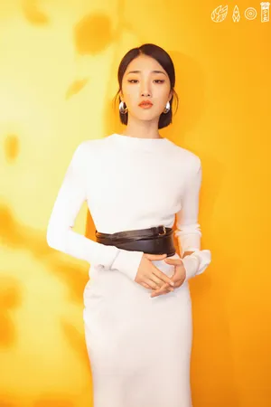 火箭少女101芭莎明星慈善夜图片_2