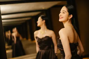 杨采钰芭莎明星慈善夜性感写真图片_3