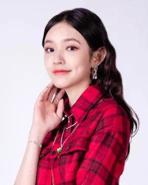林允俏丽可爱少女感写真图片_4