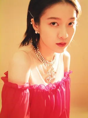 张雪迎性感养眼写真图片_1