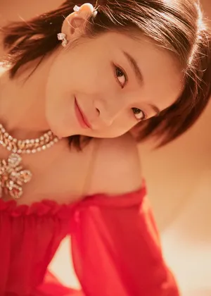 张雪迎性感养眼写真图片_3