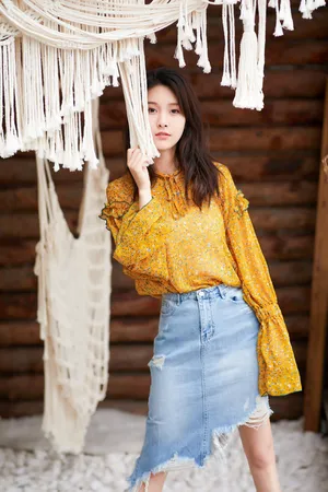王子璇温婉优雅写真图片_1
