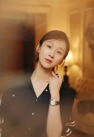 美女明星练练清丽飒爽性感图片_3