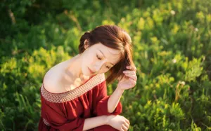 练练甜美可人性感户外写真_7