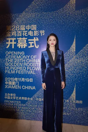 姚晨优雅复古迷人写真图片_1
