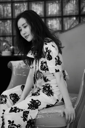 舒畅黑白优雅写真图片_2