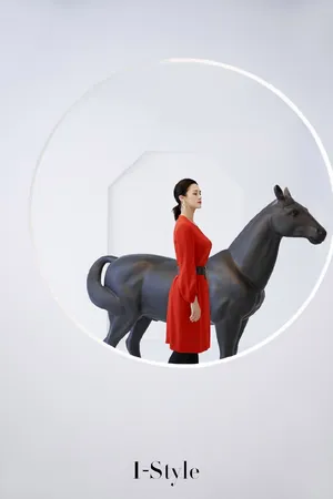 安悦溪时尚美艳写真图片_1