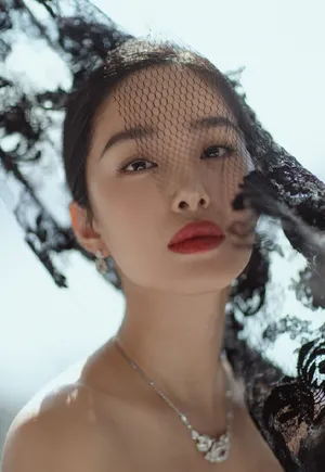 杨采钰优雅大气活动照图片_4