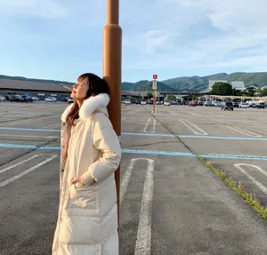 张子萱清纯可人户外写真