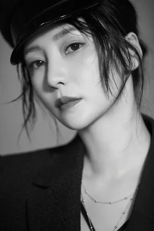 柳岩黑白酷美写真图片_3