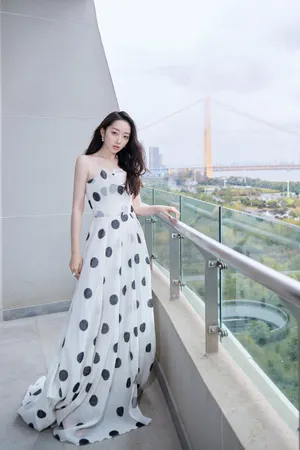 蒋梦婕仙气甜美写真图片_2