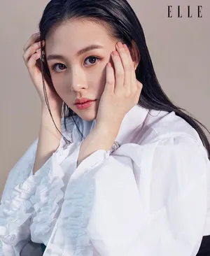 邱淑贞女儿沈月灵动气质写真图片