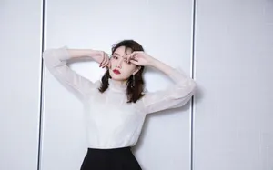 李斯羽甜美优雅写真图片
