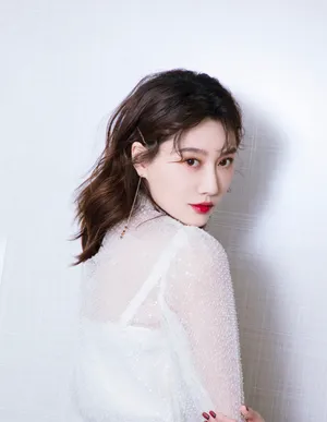 李斯羽甜美优雅写真图片_2
