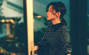 张靓颖波点裙唯美浪漫写真图片_4