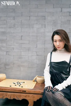 白冰成熟妩媚时尚写真大片