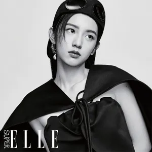 周也酷美性感写真图片_2