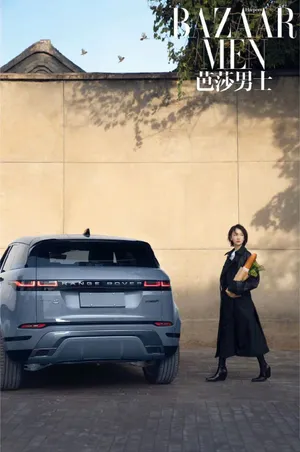周冬雨酷飒少女感写真图片_3