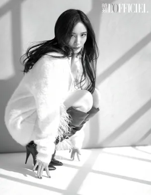 杨幂温柔性感杂志大片写真图片_1