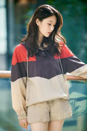 王子璇甜美少女风写真图片