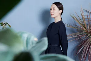 海清印花连衣裙优雅写真图片
