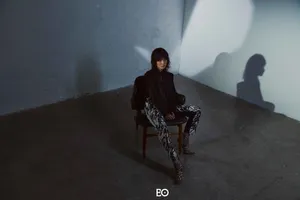 李沁裸妆时尚写真图片_4