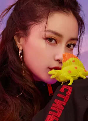 angelababy黑色系酷美写真图片_5