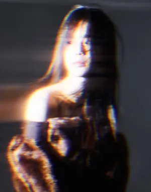 李蔓瑄黑白质感写真图片_4