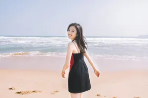 李兰迪灵动优雅海边写真图片_2