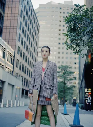 赵薇时尚干练街拍图片_3