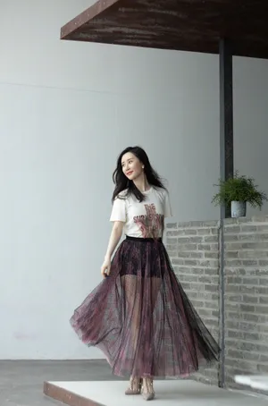 舒畅养眼生日写真图片