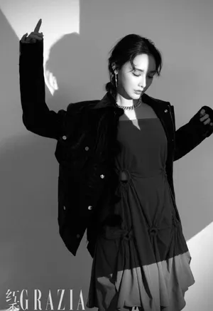 彭小苒红秀GRAZIA杂志写真图片_2