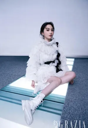 彭小苒红秀GRAZIA杂志写真图片_6