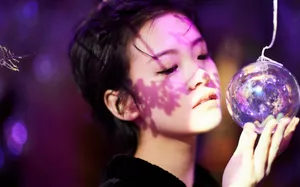 李庚希时尚酷黑写真图片_3