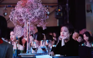 李庚希时尚酷黑写真图片_4