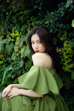 宋妍霏抹茶长裙清新娇艳图片_1