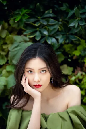 宋妍霏抹茶长裙清新娇艳图片_3