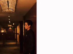 胡一天沉稳帅气活动照图片_4