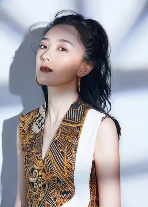 朱颜曼滋暗黑系写真图片_3