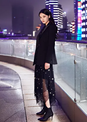 钟楚曦菱格纹礼服魅力性感图片