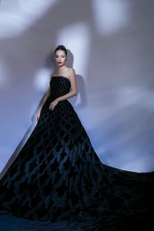 钟楚曦菱格纹礼服魅力性感图片_2