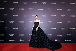 钟楚曦菱格纹礼服魅力性感图片_9