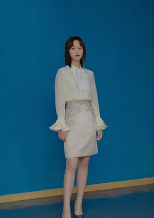 蓝盈莹优雅温婉写真图片_14